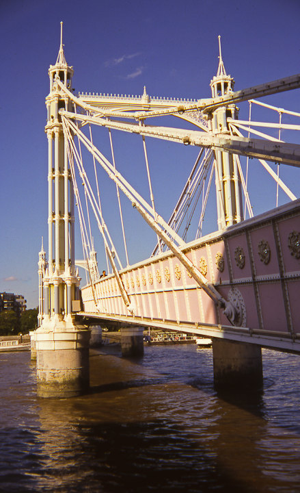 U32833I1259146804.SEQ.0.jpg